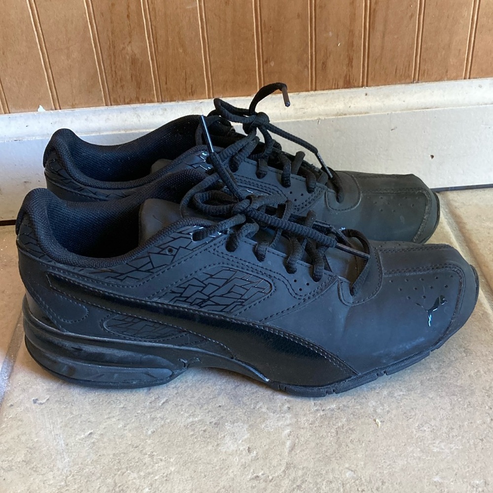 Puma  Black Athletic Shoes - Men’s Size 6